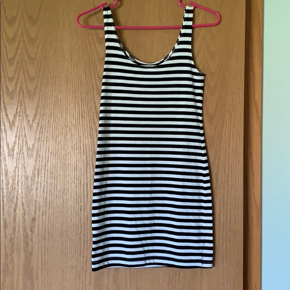 H&M Black/White bodycon dress